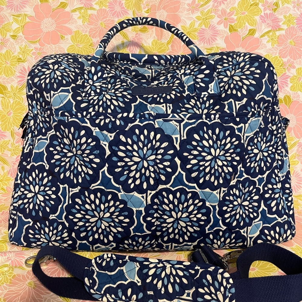 Vera Bradley weekender bag